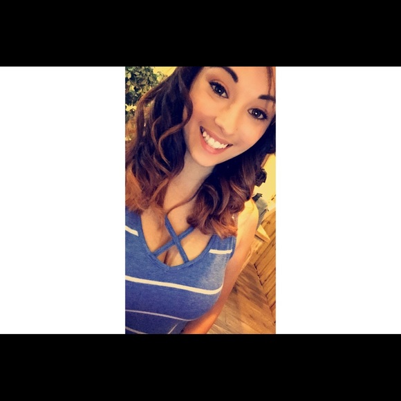 Meet your Posher, Brienna - Picture 1 of 1